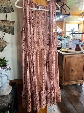 Cato Dusty Rose Crochet Sleeveless Dress Vest